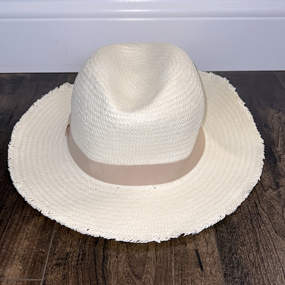 NWT Hat Attack Travel Straw Fedora Hat - White